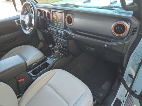 Used 2023 Jeep Gladiator Mojave w/ LED Lighting Group image 31