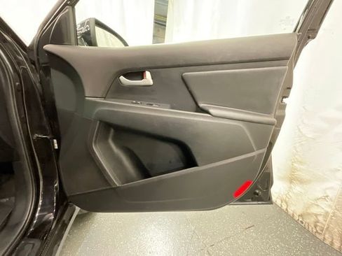 Used 2016 Kia Sportage EX FWD image 22