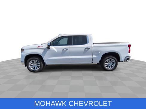 Used 2025 Chevrolet Silverado 1500 LTZ w/ LTZ Premium Package AWD/4WD image 5