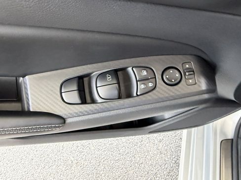 Used 2025 Nissan Altima 2.5 SV w/ SV Special Edition Package FWD image 12
