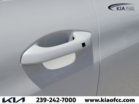 Certified 2025 Kia K5 GT-Line w/ GT-Line Premium Package FWD image 7