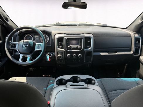 Used 2024 RAM 1500 Warlock AWD/4WD image 10