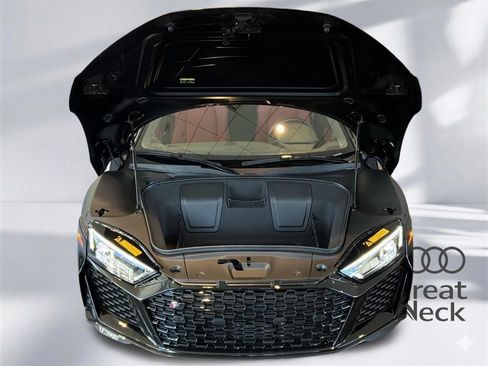 Used 2023 Audi R8 V10 performance image 17