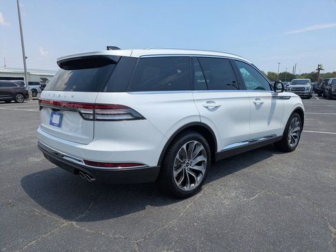 New 2026 Lincoln Aviator Reserve RWD image 4