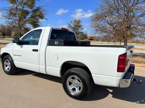 Used 2007 Dodge Ram 1500 Truck ST w/ SXT Group image 4
