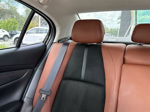 Certified 2024 MAZDA MAZDA3 s image 18