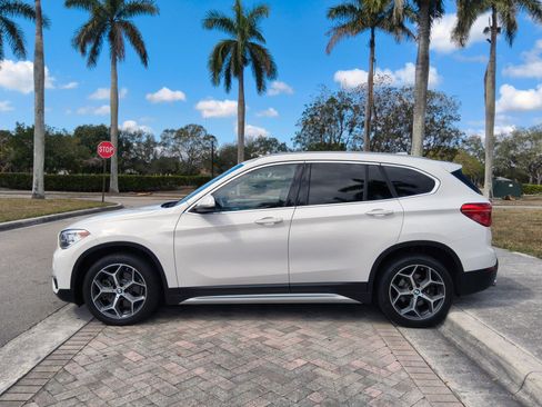 Used 2018 BMW X1 sDrive28i image 4