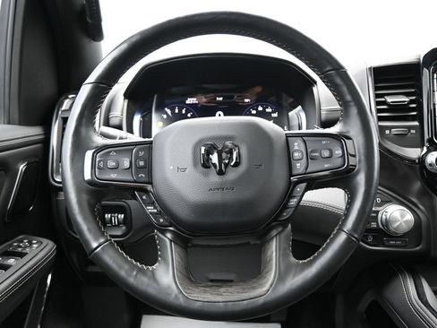 Used 2025 RAM 1500 Limited w/ Trailer Tow Group AWD/4WD image 17