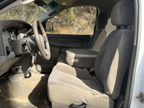 Used 2004 Dodge Ram 1500 Truck SLT w/ Trailer Tow Group image 11