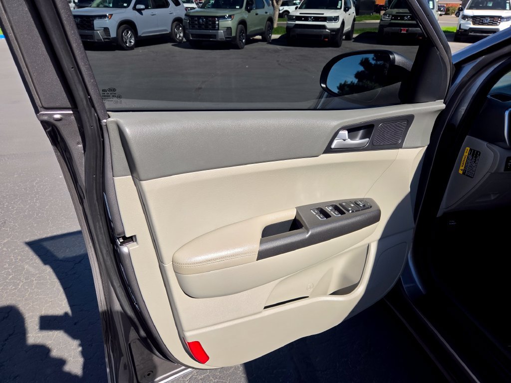 Used 2019 Kia Sportage LX AWD/4WD image 17