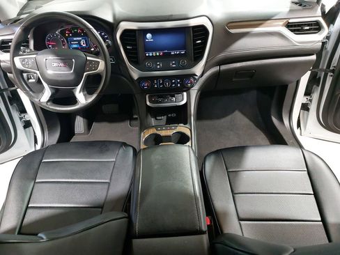 Used 2023 GMC Acadia SLE w/ Driver Convenience Package FWD image 9