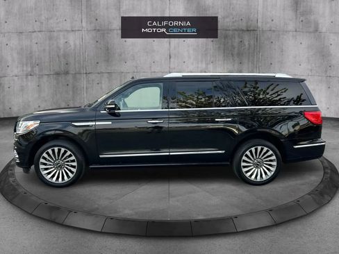 Used 2018 Lincoln Navigator L Reserve image 8