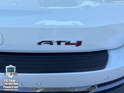 Certified 2025 GMC Yukon AT4 AWD/4WD image 36