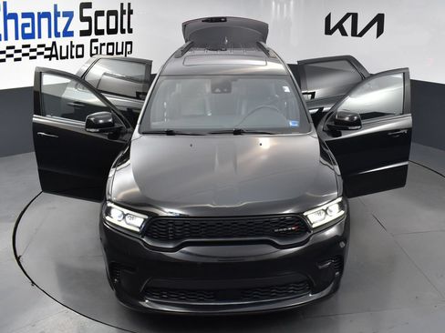 Used 2024 Dodge Durango GT RWD image 29