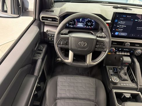 Used 2026 Toyota 4Runner TRD Off-Road Premium AWD/4WD image 28
