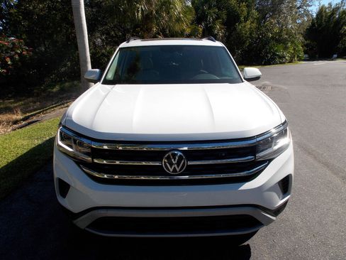 Used 2021 Volkswagen Atlas SE w/ Panoramic Sunroof Package image 14