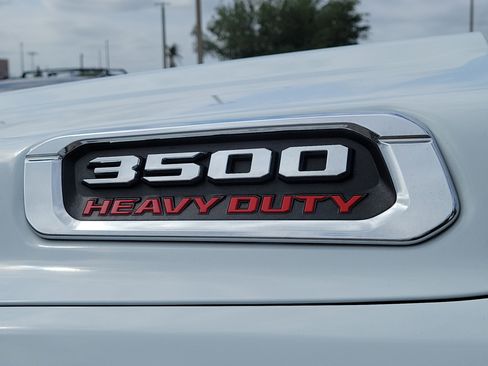 Used 2024 RAM 3500 Big Horn AWD/4WD image 10