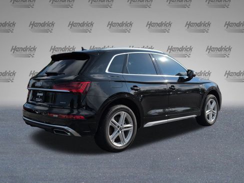 Used 2021 Audi Q5 e Premium Plus w/ Premium Plus Package image 10