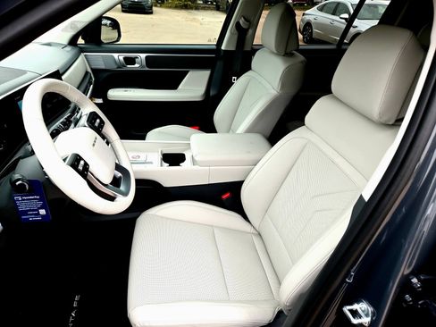 Certified 2026 Hyundai Santa Fe SEL FWD image 17
