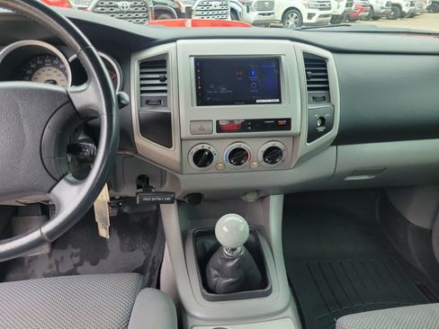 Used 2007 Toyota Tacoma X-Runner RWD image 18