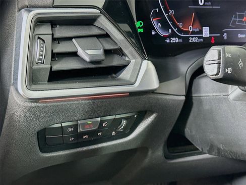 Used 2023 BMW 430i xDrive Convertible w/ Premium Package image 10