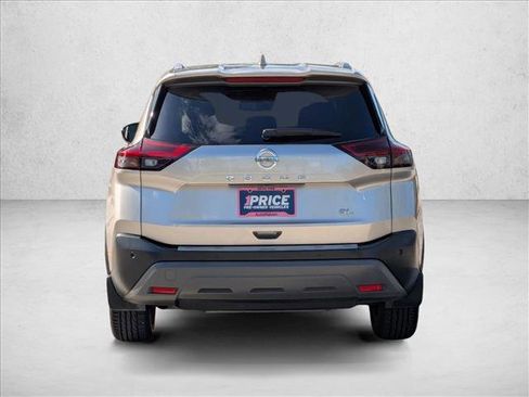 Used 2021 Nissan Rogue SL FWD image 7