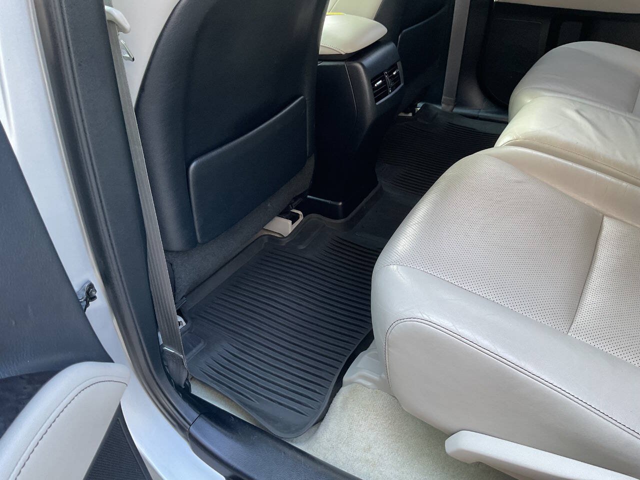 Used 2013 Lexus RX 350 AWD w/ Navigation Pkg image 34
