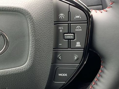 New 2026 Toyota Prius Plug-In Hybrid FWD image 29