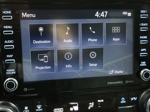 Used 2020 Toyota Highlander XLE image 37