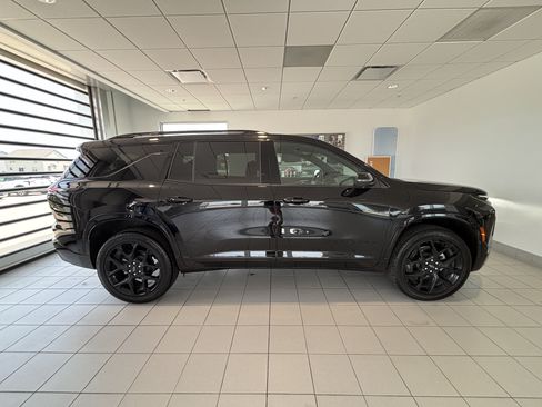 Used 2026 Chevrolet Traverse RS AWD/4WD image 6