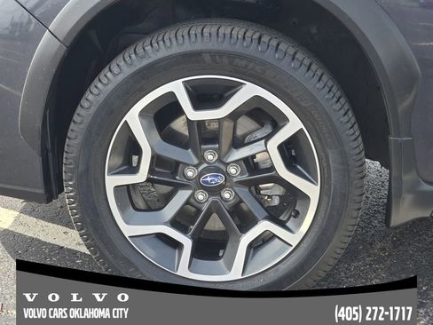 Used 2017 Subaru Crosstrek 2.0i Limited AWD/4WD image 9