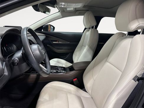 Used 2023 MAZDA CX-30 AWD 2.5 S w/ Premium Package image 9