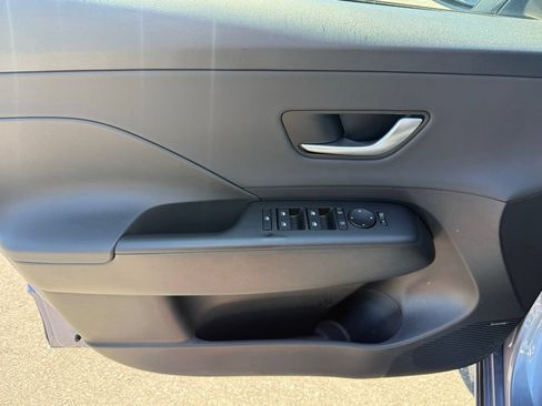 Certified 2025 Hyundai Kona Limited FWD image 29