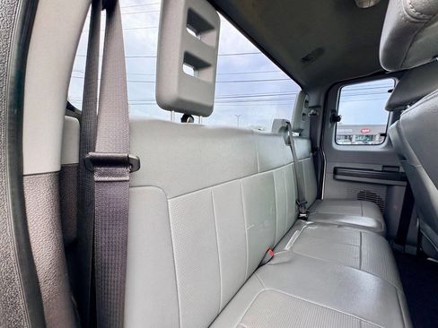 Used 2016 Ford F250 XL w/ Power Equipment Group AWD/4WD image 29