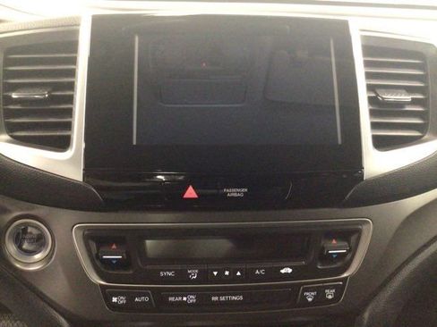 Used 2020 Honda Ridgeline Sport image 19