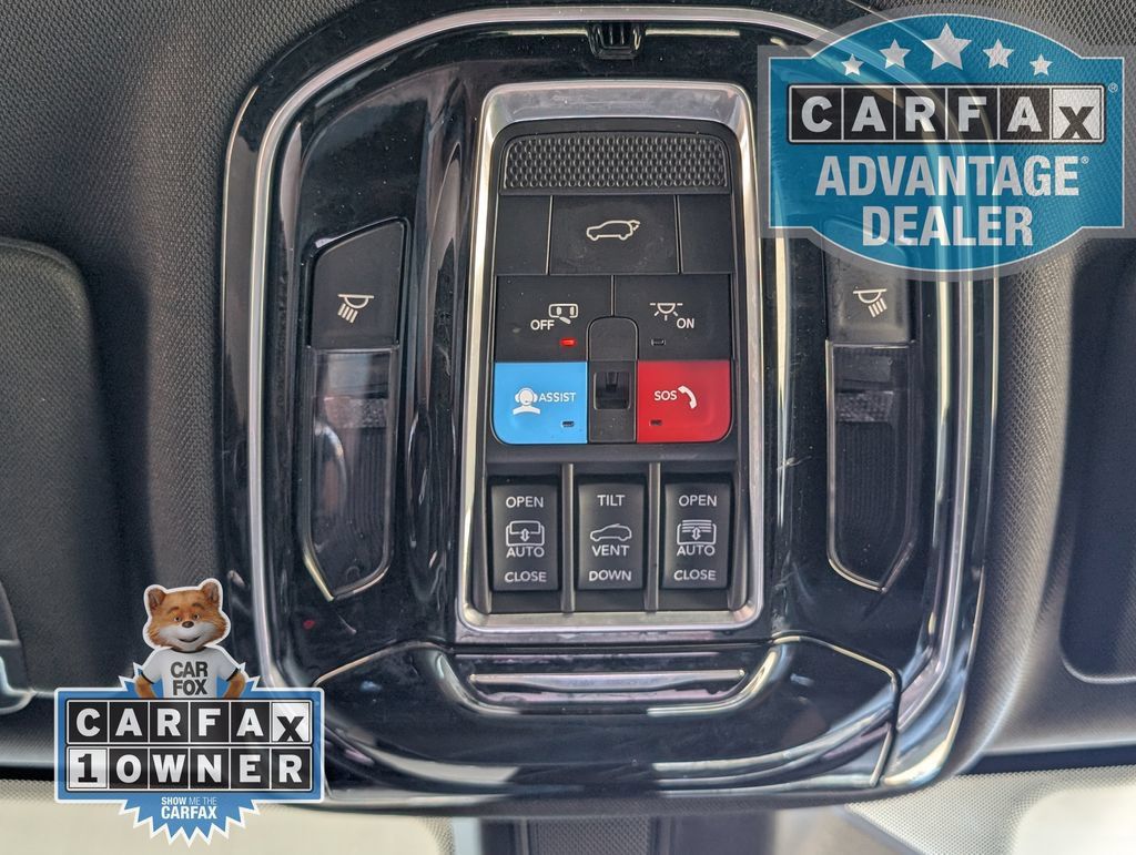 Used 2023 Jeep Grand Cherokee L Overland w/ Luxury Tech Group IV AWD/4WD image 15