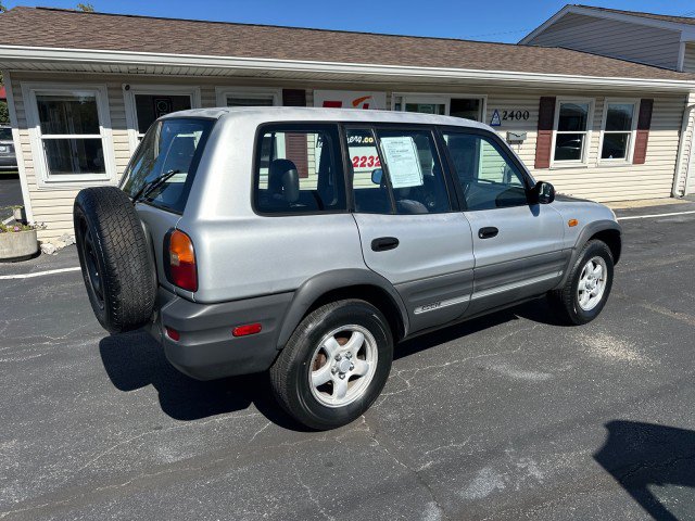 Used 1997 Toyota RAV4 2WD 4-Door w/ "L" Pkg image 3