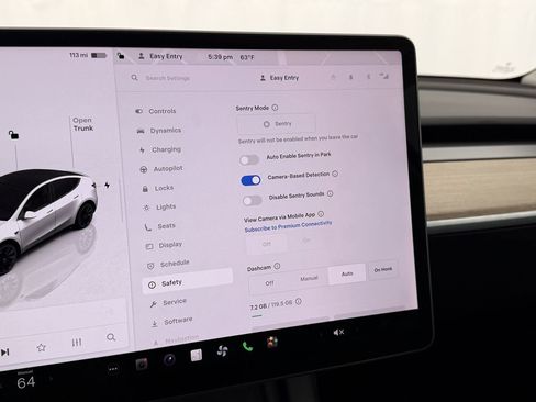 Used 2022 Tesla Model Y Long Range AWD/4WD image 15