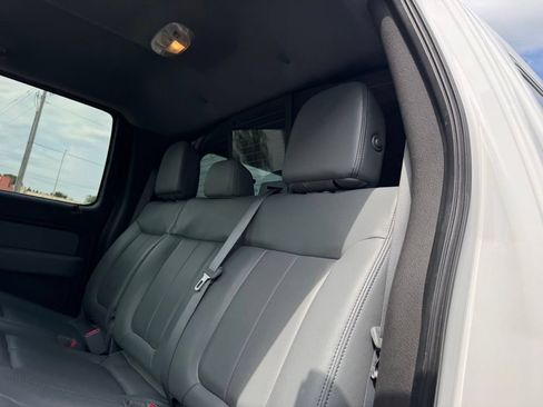 Used 2014 Ford F150 XLT w/ Equipment Group 302A Luxury AWD/4WD image 10