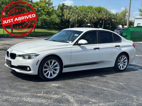 Used 2018 BMW 320i Sedan RWD image 1