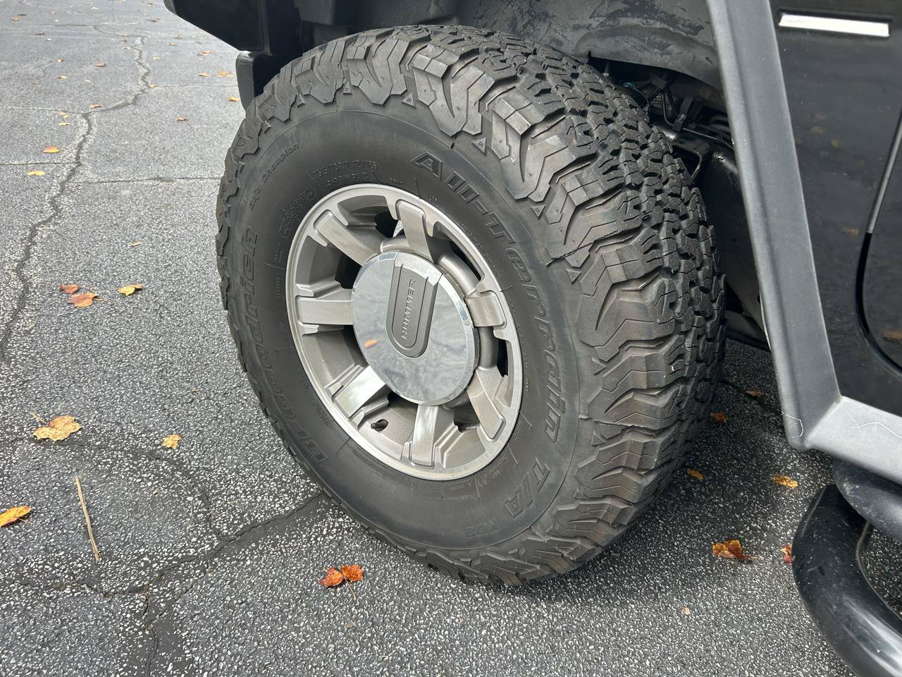 Used 2008 HUMMER H2 AWD/4WD image 10