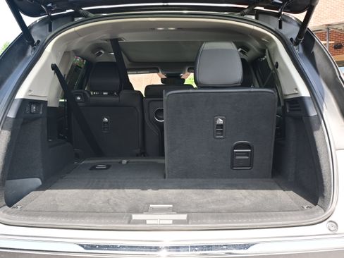 Used 2023 Acura MDX FWD w/ Technology Package image 35