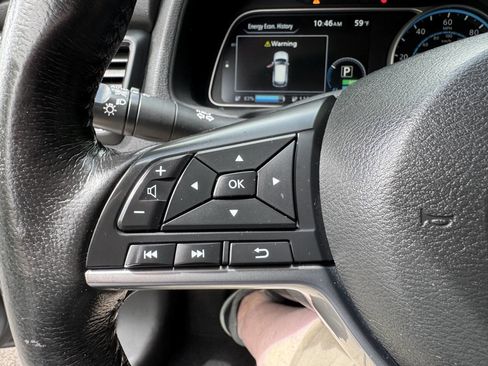 Used 2018 Nissan Leaf SL w/ SL Technology Package image 21