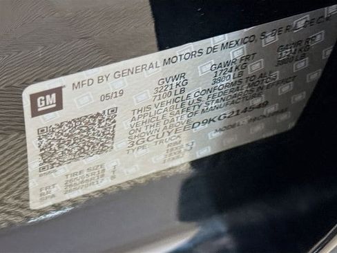 Used 2019 Chevrolet Silverado 1500 RST image 34