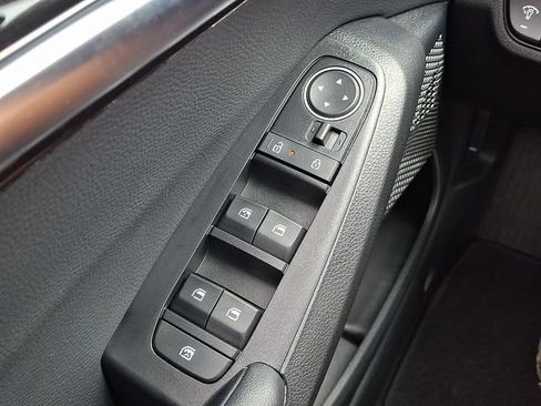 Certified 2026 Kia Seltos S FWD image 24