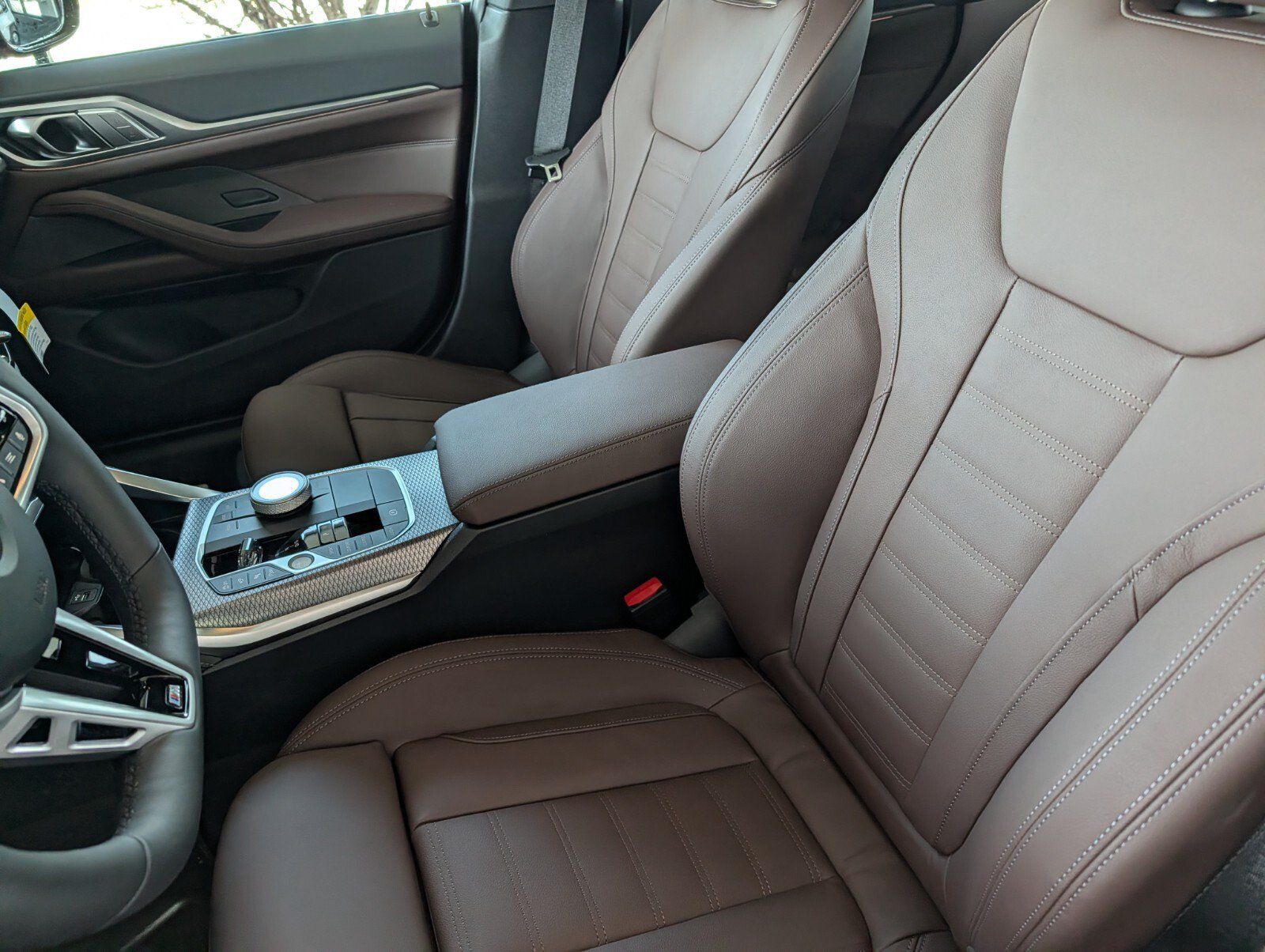 New 2026 BMW 430i xDrive w/ M Sport Package AWD/4WD image 9