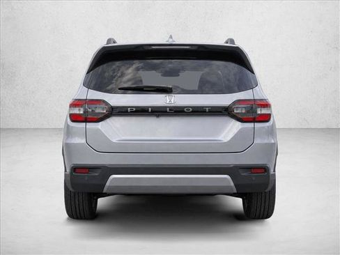 Used 2024 Honda Pilot EX-L image 6
