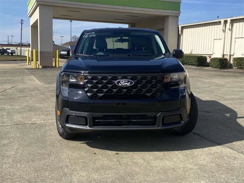 New 2025 Ford Maverick XLT w/ Equipment Group 302A image 9