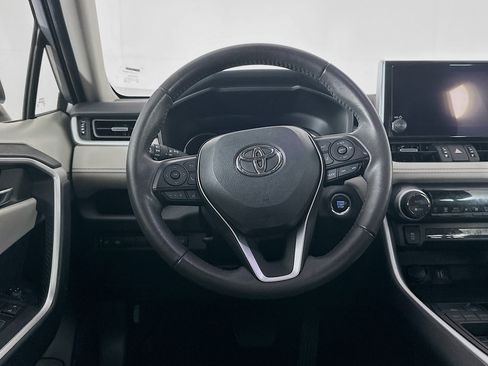 Used 2023 Toyota RAV4 XLE Premium FWD image 17