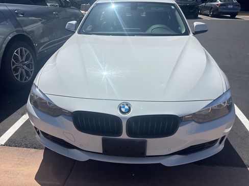 Used 2015 BMW 328i xDrive Sedan AWD/4WD image 2